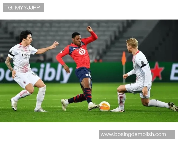 巴黎圣日尔曼主场大胜里尔，射手伊卡尔迪再度闪耀光芒