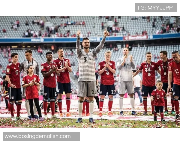 皇家马德里在欧冠赛场上继续保持不败，晋级淘汰赛将面对拜仁慕尼黑